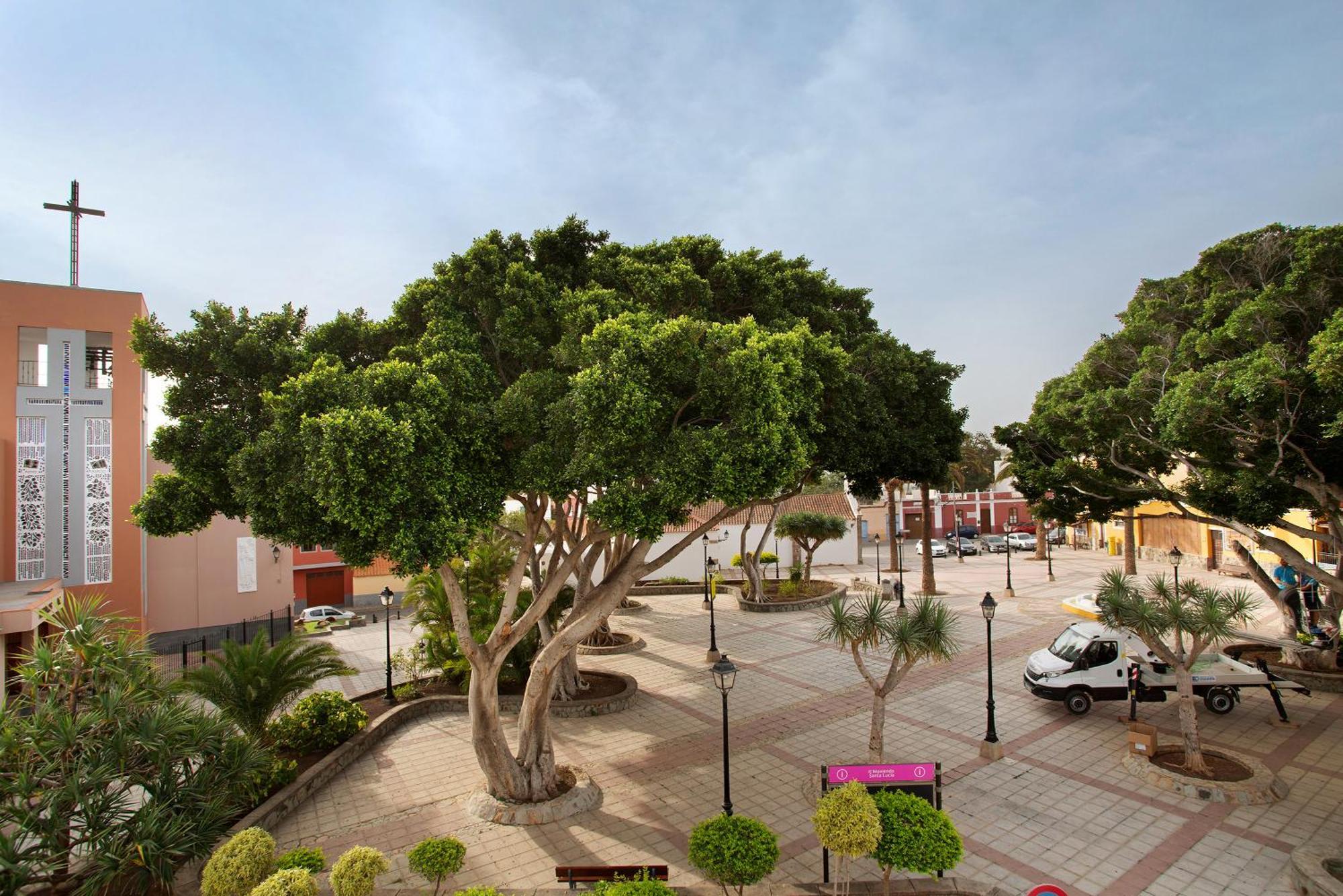 Casa Plaza San Nicolas De Bari Sardina Zewnętrze zdjęcie